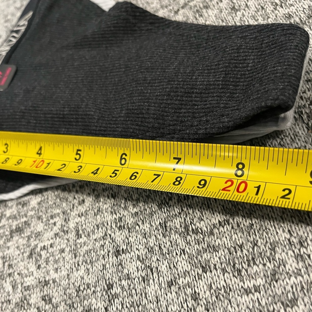 2 for $40 La Senza Thongs (3) - Picture 9 of 10